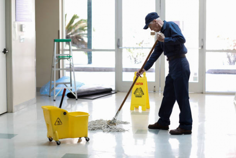 Empresa de Prestação de Serviços de Limpeza e Conservação Vila Hilda - Empresa de Prestação de Serviços de Limpeza e Conservação