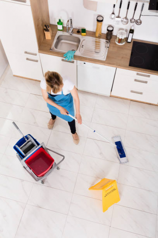 Limpeza de Condomínios Residenciais Salto - Limpeza em Condomínio Residencial